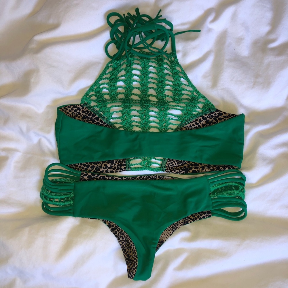 Acacia Swimwear *Og* Set In Lau Lau. Size Small Gem